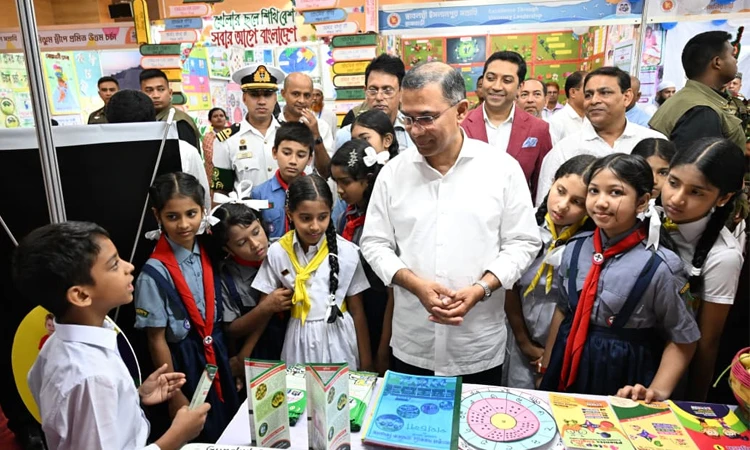 শিশুদের মানবিকভাবে গড়ে তুলতে শিক্ষকদের প্রতি প্রধানমন্ত্রীর আহ্বান