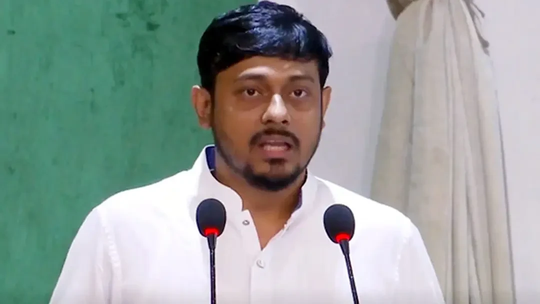 ইলেকশন করে গদি মোটা হয়ে গেছে, জনগণকে আর গোনার টাইম নাই’