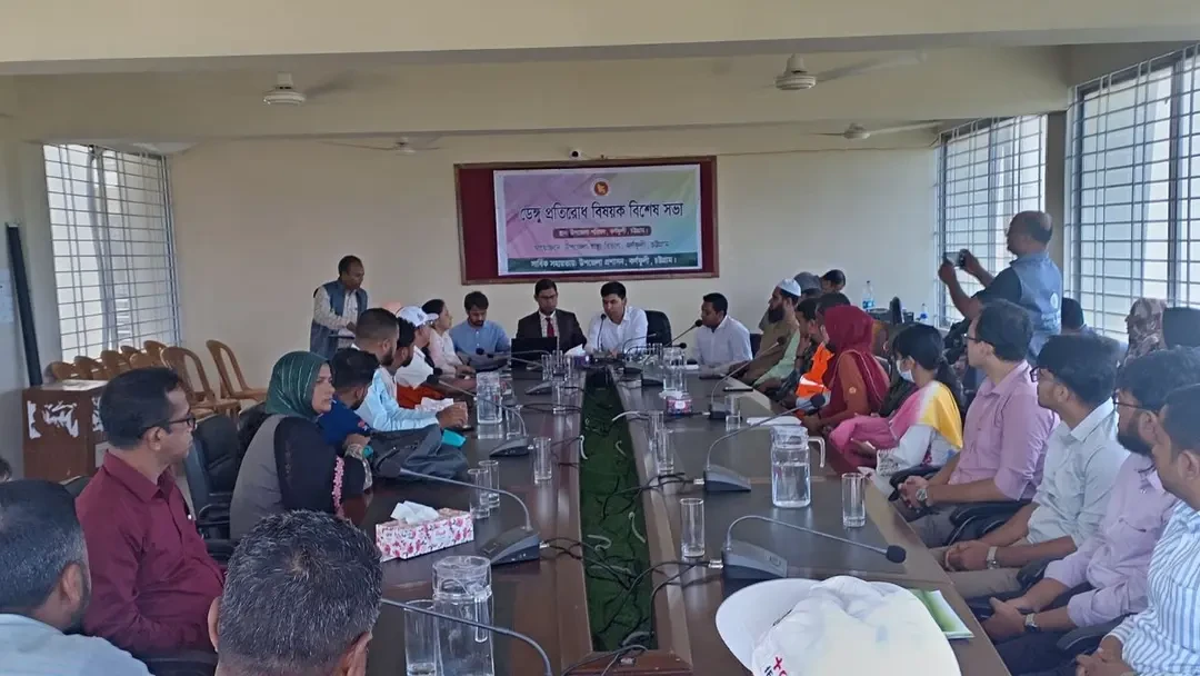 ডেঙ্গু প্রতিরোধে মাঠে স্বাস্থ্য বিভাগের ২০ ফগার মেশিন