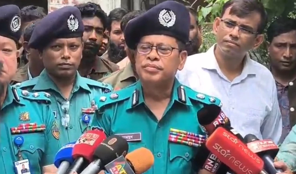 রংপুরে চার খুনের প্রকৃত কারণ উদঘাটনে কাজ করছে পুলিশ: কমিশনার