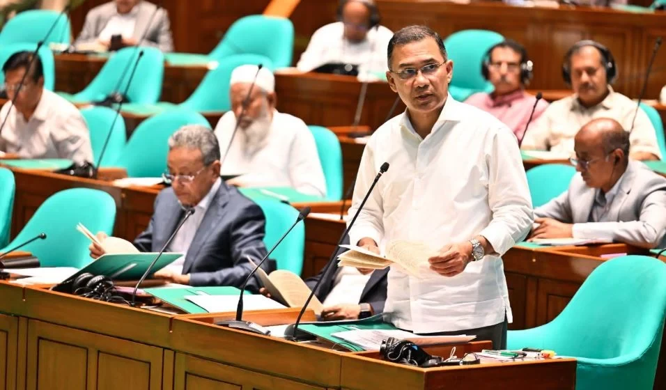কৃষকদের ৫ বছরের মধ্যে সৌরবিদ্যুৎ চালিত পানির পাম্প দেওয়া হবে : প্রধানমন্ত্রী