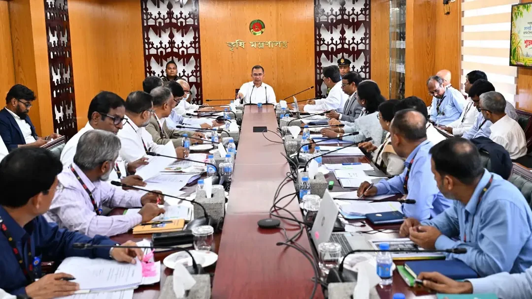 আমদানি নির্ভরতা কমিয়ে কৃষি উৎপাদন বাড়ানোর তাগিদ প্রধানমন্ত্রীর