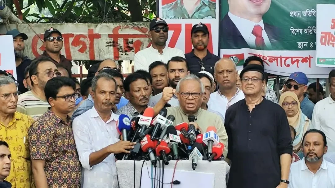 হাসিনাকে ফেরত না দিয়ে ভারত চক্রান্ত করছে : রিজভী