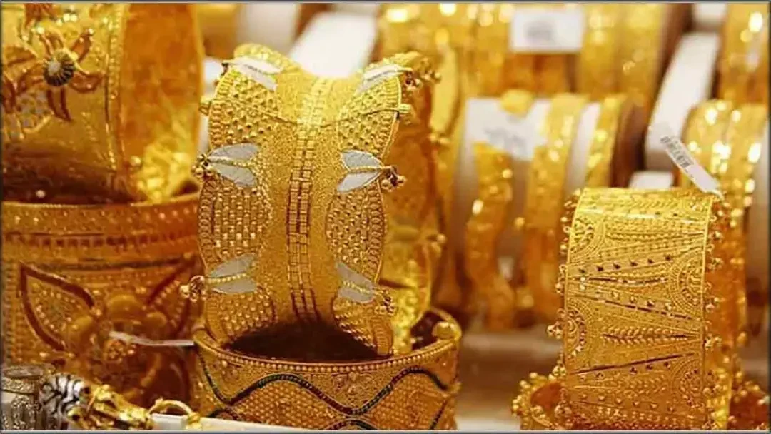 টানা তৃতীয় দফা কমলো সোনার দাম